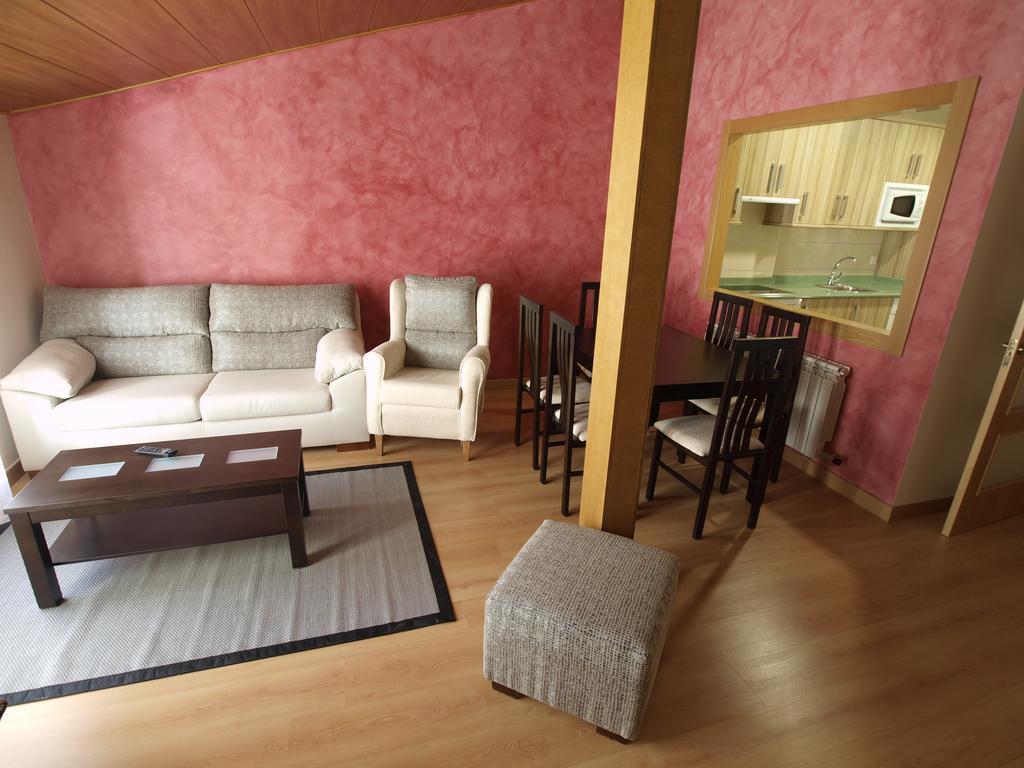 Casa Rural El Cipres Санто-Доминго-де-Силос Номер фото